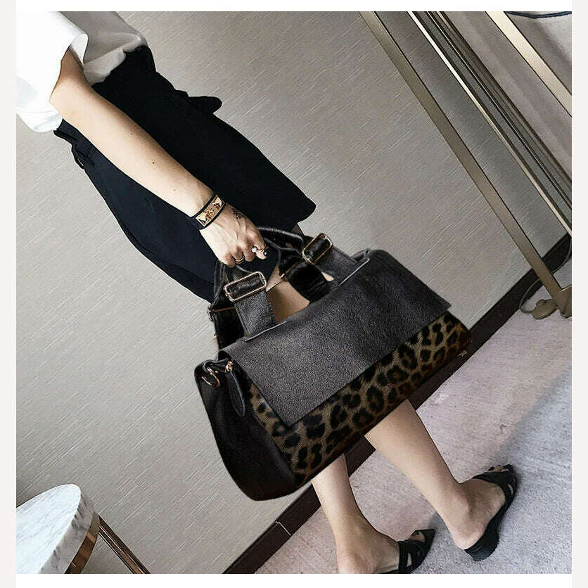 Top layer cowhide women's bag 2023 New high capacity leather handbag Women's bag Mom's one shoulder crossbody bag - KIMLUD