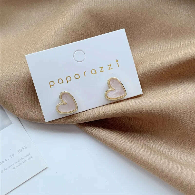 KIMLUD, 2020 New Design Red Heart Stud Earring Women Metal Gold Color Eye Heart Lips Wedding  Statement Earrings Fashion Party Jewelry, 3, KIMLUD Women's Clothes