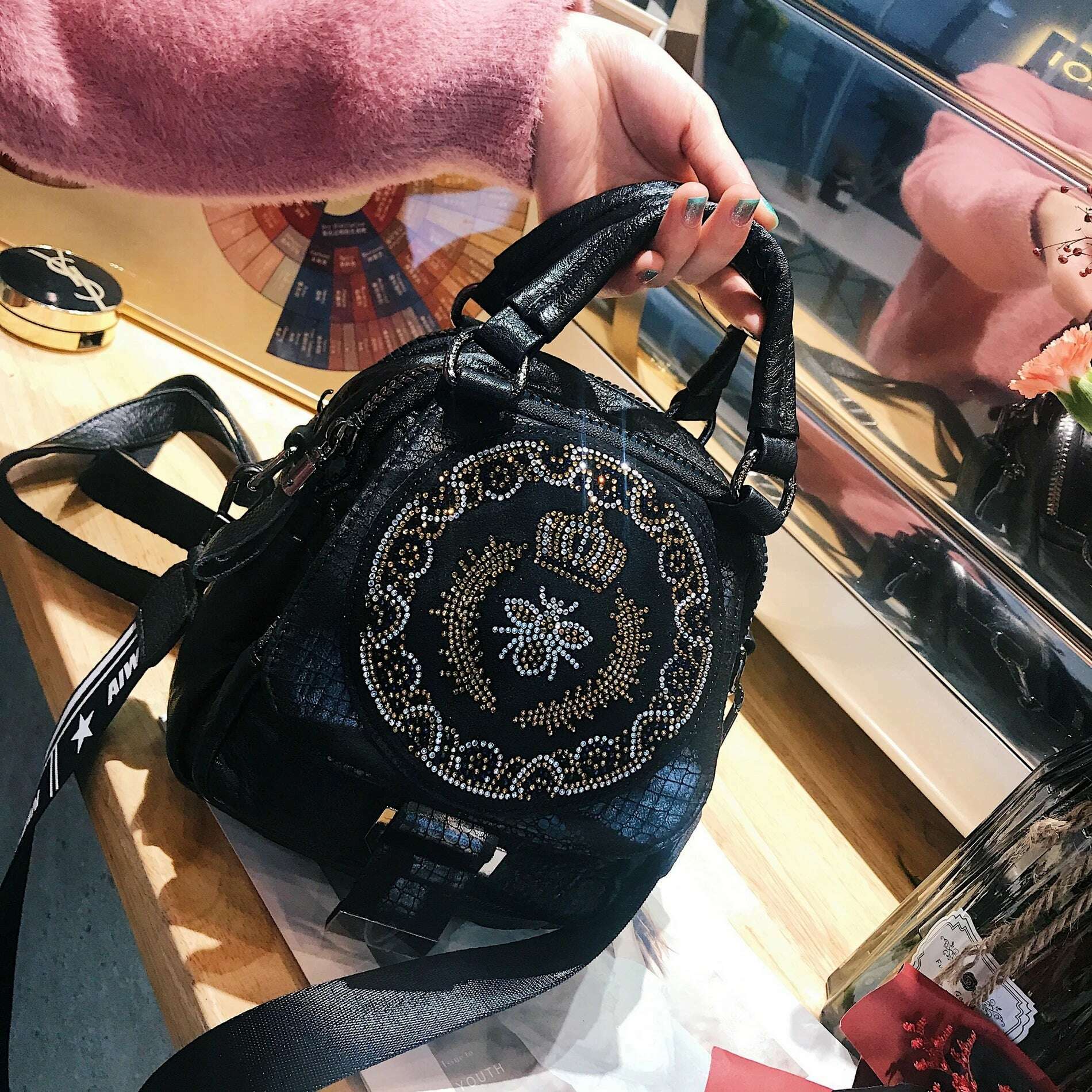 KIMLUD, 2022 Brands Designer Women Shoulder Bag Fashion Luxury Rivet Ladies Mini Leather Handbags Rhinestone Designer Bee Crossbody Bags, hot diamond plate 1, KIMLUD Women's Clothes