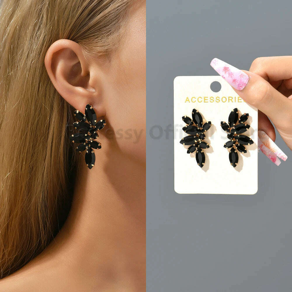 2023 Green Rhinestone Piercing Earrings For Women Luxury Vintage Geometric Wings Pendientes Elegant Statement Jewelry Wholesale - KIMLUD