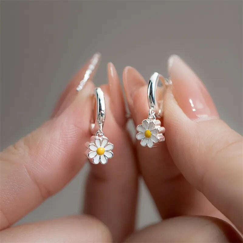 KIMLUD, 2023 New Daisy Flower Pendant Hoop Earrings For Women Korean Sweet Cute Hanging Earrings Girl Wedding Party Jewelry Gift, ER23Y0052, KIMLUD Women's Clothes