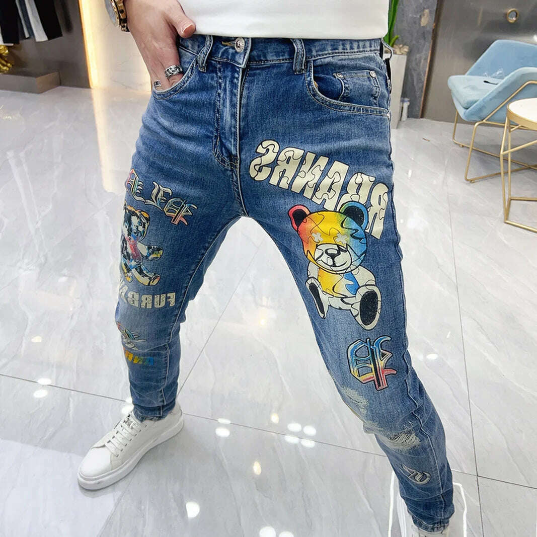 2023 Summer Europe Station Men Blue Jeans Personalized Bear Print High Quality Korean Pants Skinny Jeans Men Jeans Hombre - KIMLUD
