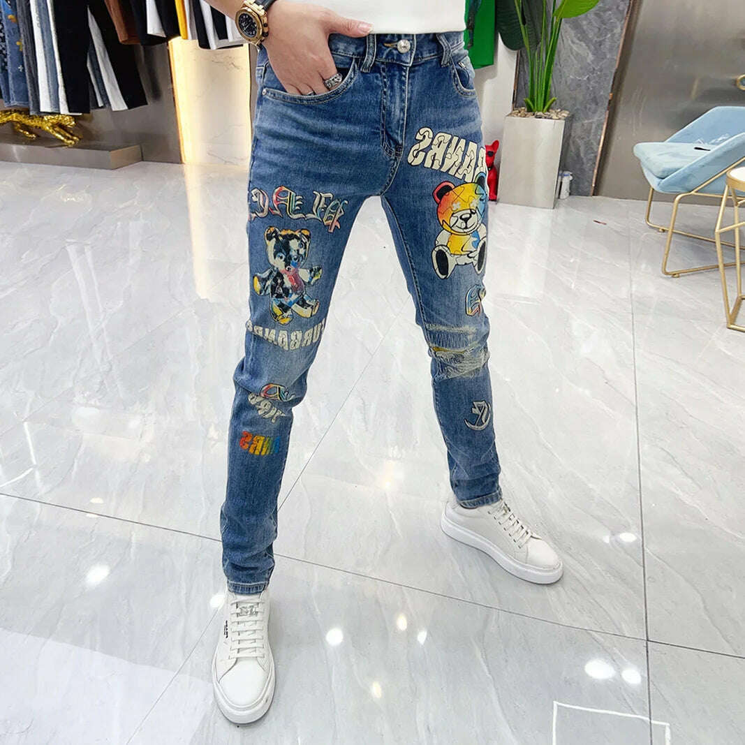 2023 Summer Europe Station Men Blue Jeans Personalized Bear Print High Quality Korean Pants Skinny Jeans Men Jeans Hombre - KIMLUD