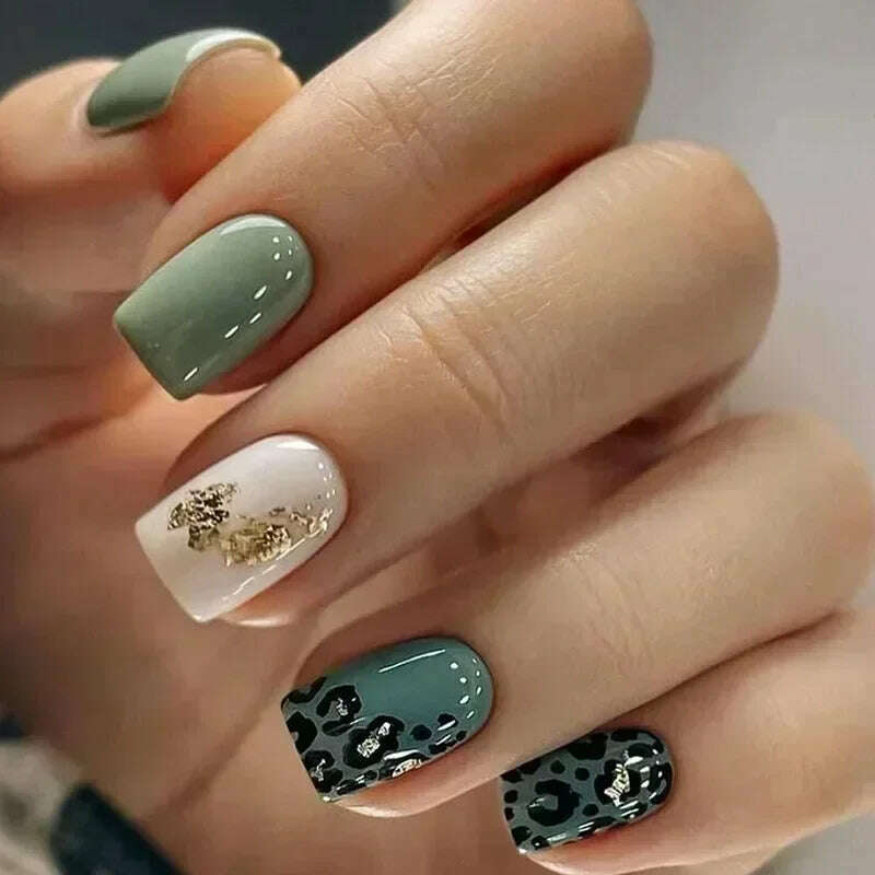 24Pcs Fashion Fake Nails Press on Short Square Head False Nail Art Green Leopard Print Design Artifical Full Cover Nail Tips - KIMLUD