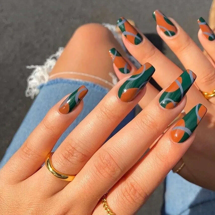 24pcs Light Green Stripe Gradient Wearing Fake Nails Seamless Removable Full Cover Long False Nails Press On Nails With Designs - KIMLUD