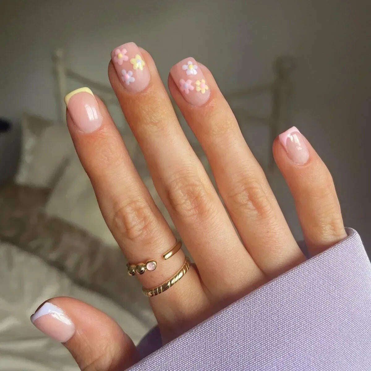 24Pcs Simple Square False Nails Short French Fake Nails Press on Colorful Flowers Design Full Cover Nail Tips Manicure Tools - KIMLUD