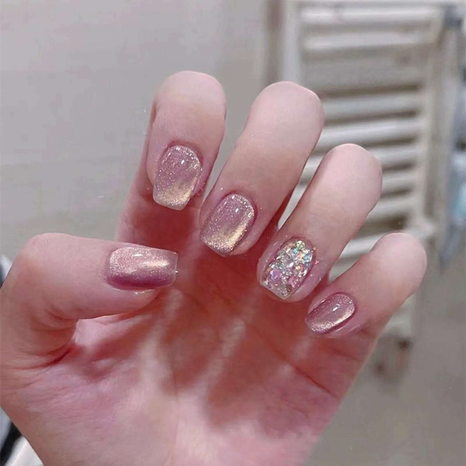 24pcs/box Cat Eye Phototherapy Nail Patch Wearable Fake Nail Short False Nail Wedding For Winter Autumn wearable full cover - KIMLUD