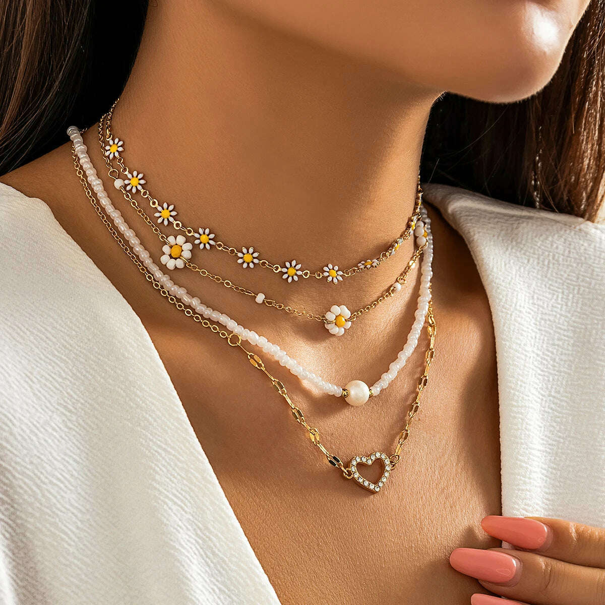 4Pcs Vintage Sunflower Flower Clavicle Chain Necklace for Women Kpop Rhinestone Love Heart Pendant Choker Aesthetic Y2K Jewelry - KIMLUD