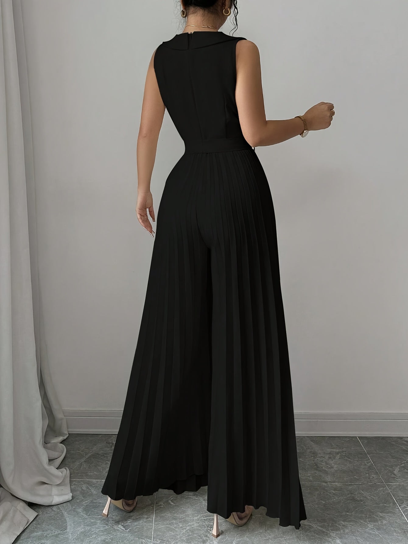 Women'S Elegant Double-Breasted Jumpsuit - Beige/Neutral Tones, Structured Formal & Casual Outfit with Belted Waist, Office Party Wedding Attire for Spring/Fall Seasons, Spring Fashion, Classic Silhouette, Polished Finish, Ve