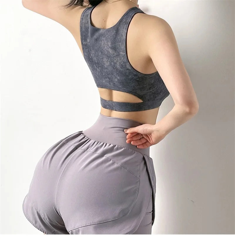 Knit Cloud Hide Sports Bra Crop Top With Pads — White | KIMLUD