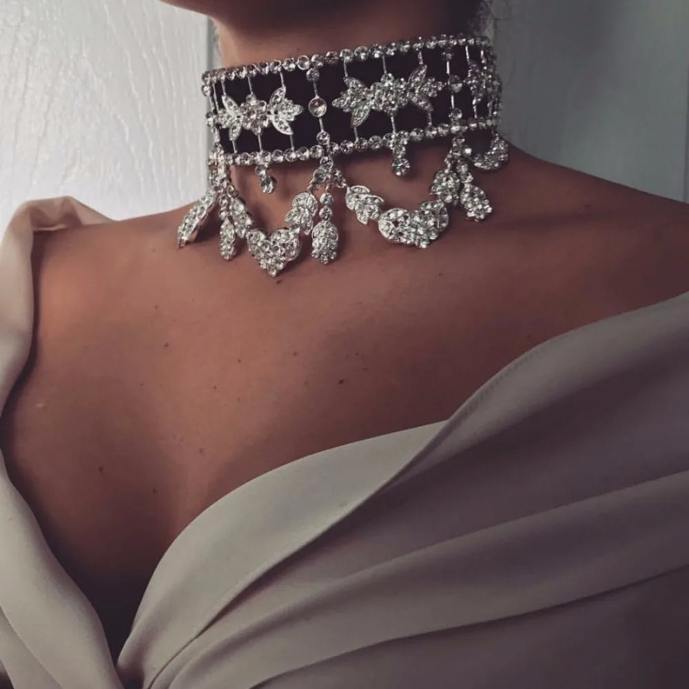 Big Maxi Statement Necklace Rhinestone Flower Ribbon Collar — Crystal | KIMLUD