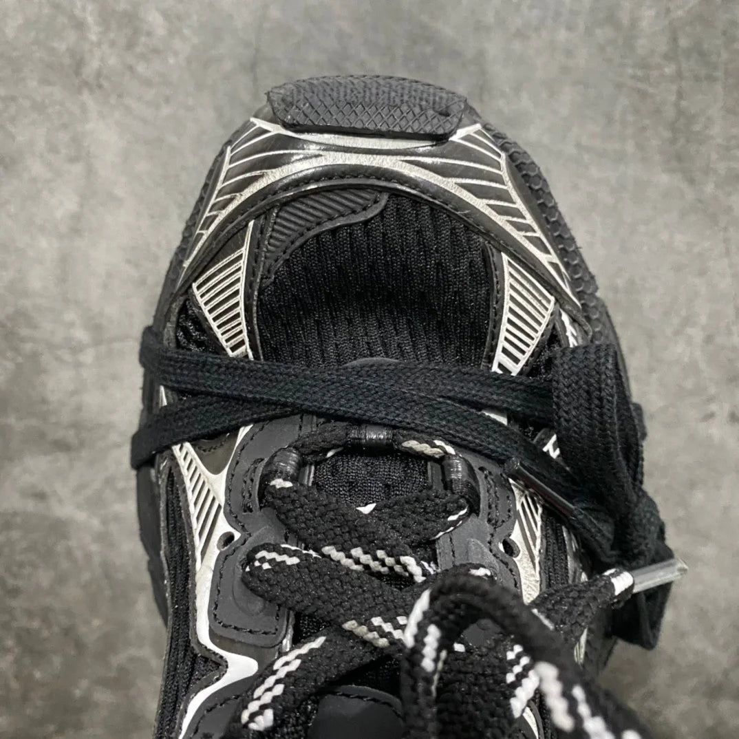 Luxury Designer's New Men's and Women's Matching Casual Walking Shoes in 3XL Series Lightweight Thick Soled sneakers