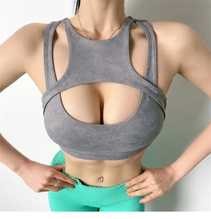 Knit Cloud Hide Sports Bra Crop Top With Pads — White | KIMLUD