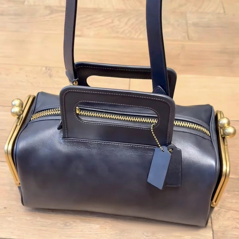 Polyester Solid Retro Clip Handbag — Black | KIMLUD