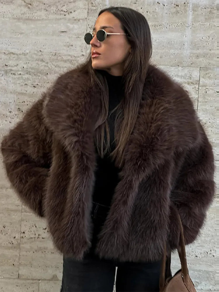 Luxury Thick Faux Fur Coat for Women Warm Soft Lapel Long Sleeve Eco-Friendly Outerwear for Autumn Winter Lady's Fur Coat