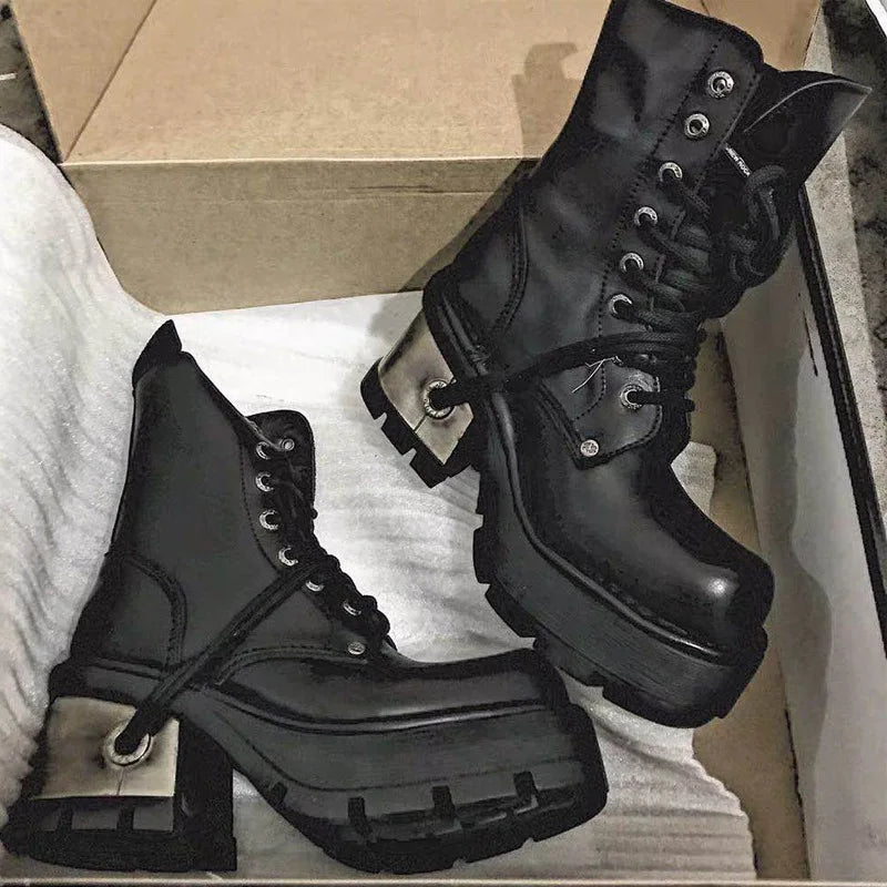 Metal-Accented Leather Motorcycle Boots — Black | KIMLUD
