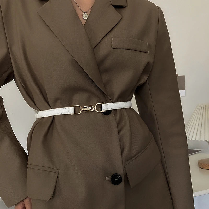 Fashionable Skinny PU Leather Alloy Buckle Custom Brand Design Thin Skinny Faux Leather Belt For Jeans Dress