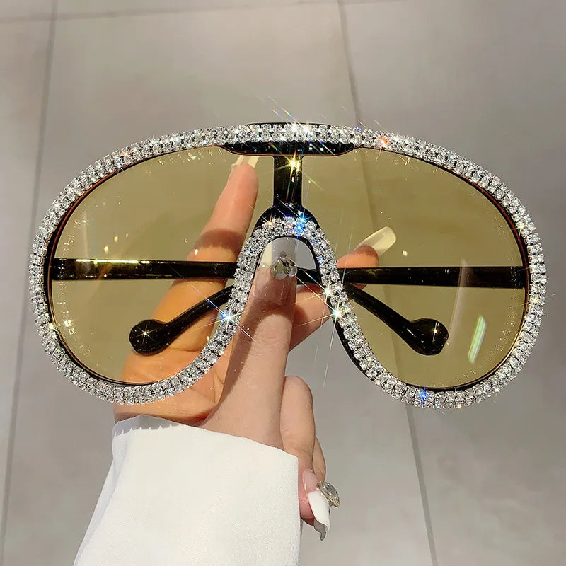 Pilot Sunglasses Women For Female Luxury Brand Designer Oversized Sun Glasses Vintage Big Frame One Piece Diamond Crystal Shades