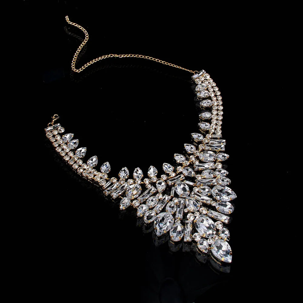 European and American luxury geometric necklace, exaggerated rhinestone collarbone chain, retro banquet accessory for women, Nec