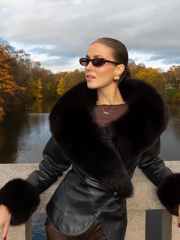 Black Faux Fur Collar Leather Jacket Elegant Lapel V-neck Waist Cinching Long-sleeved Short Coats Lady Winter Commute Coat 2025