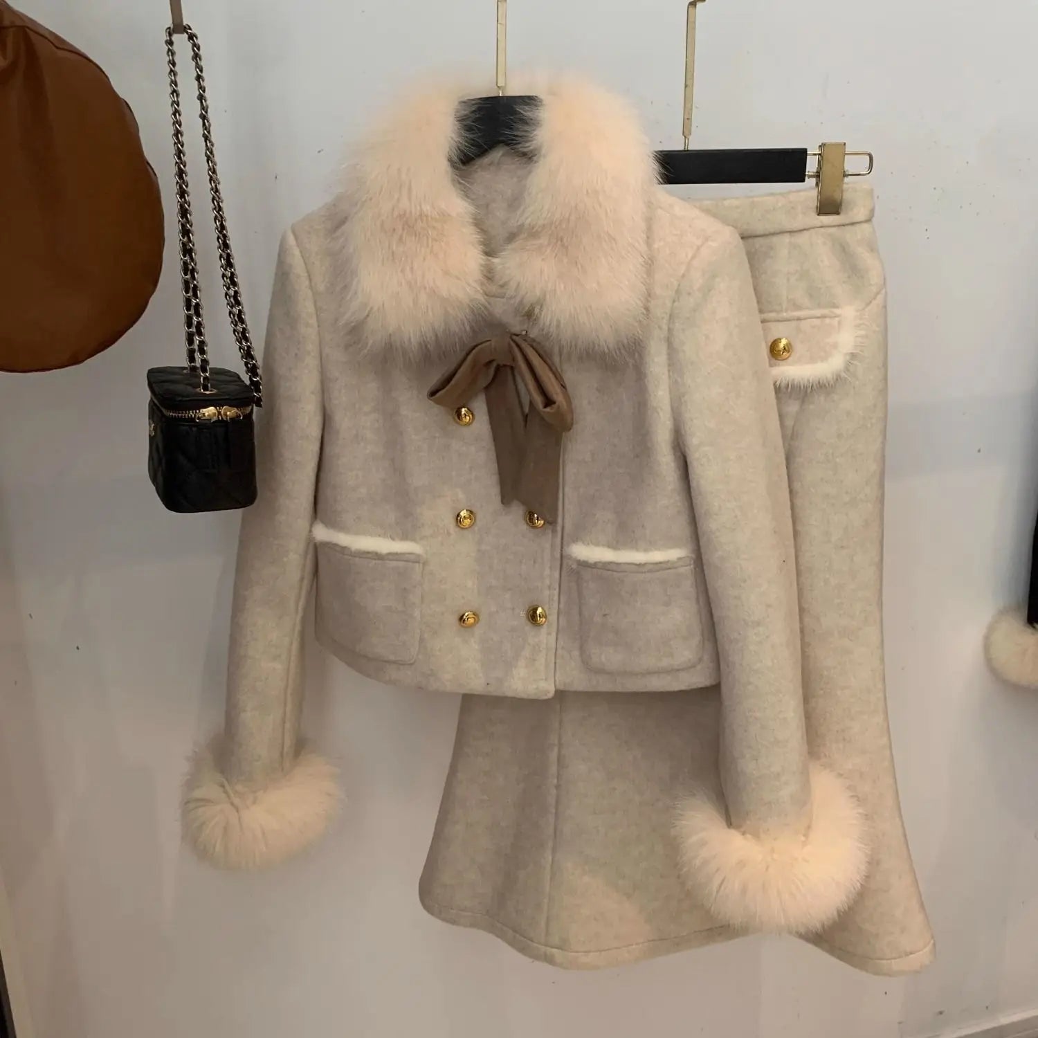 2025 Winter Thickened Korean Drama Luxury Main Character Clothing Set Small Fragrance Style Half-length Skirt Woolen Two-piec...