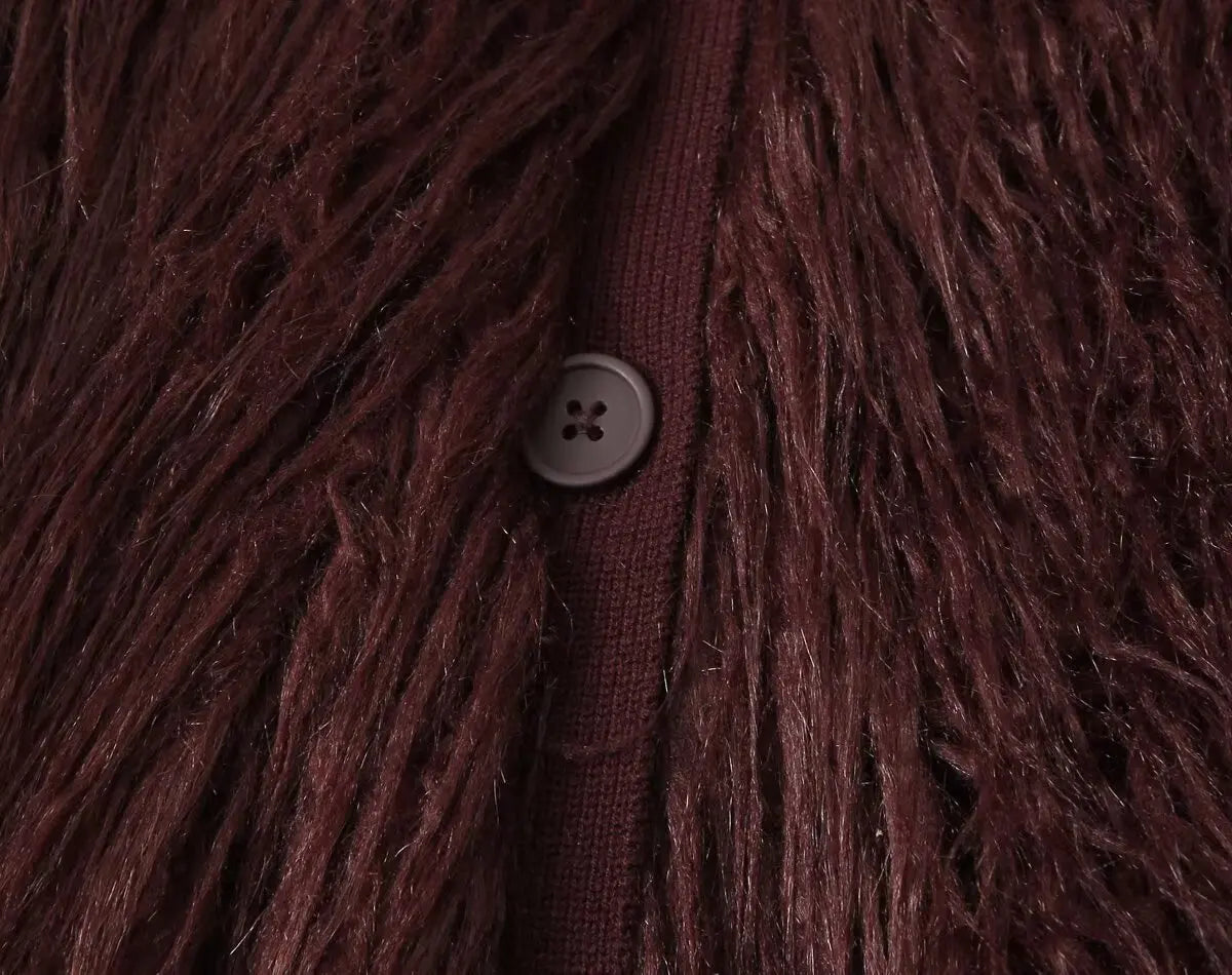 Women Short Faux Fur Jackets Streetwear Winter Casual Single Breasted Long Sleeves Artificial Fur Effect Knitted Jacket