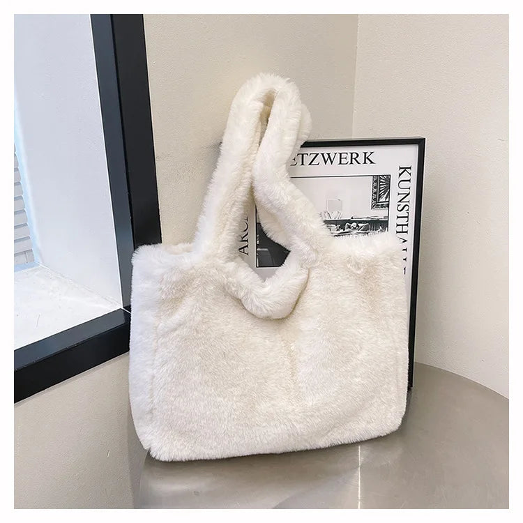 Women Versatile Cute Soft Plush Tote Bag Autumn Winter Faux Fur Shoulder Bag Purses Female Handbags Fluffy Shopper Bag