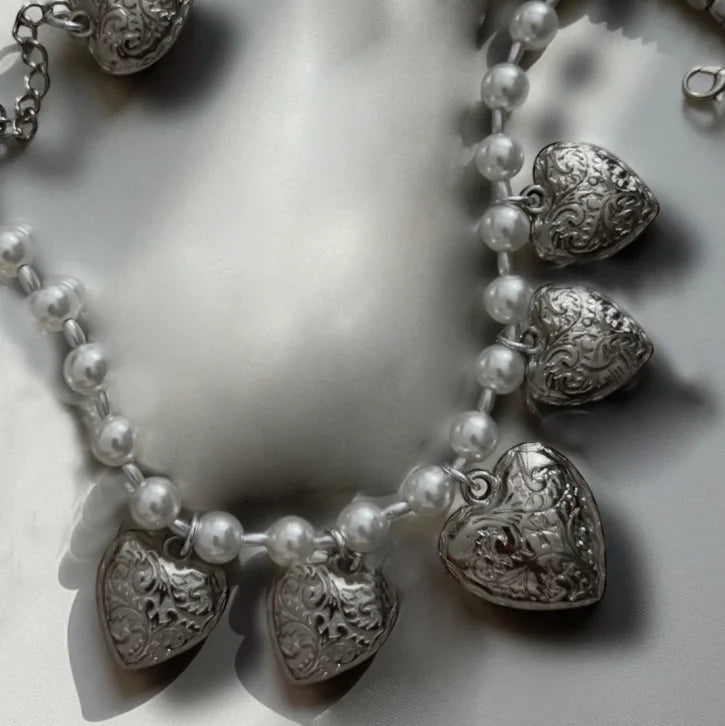 Pendant Necklace – Virgin Mary Pendant – Glass | KIMLUD