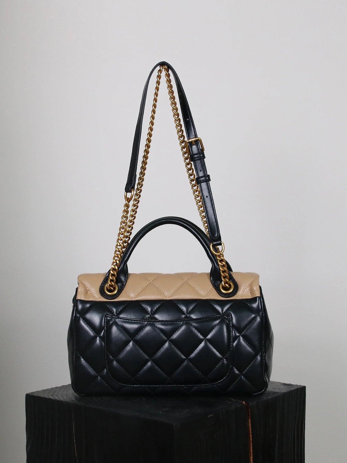 Leather Rhombic Embroidered Chain Bag — Black | KIMLUD