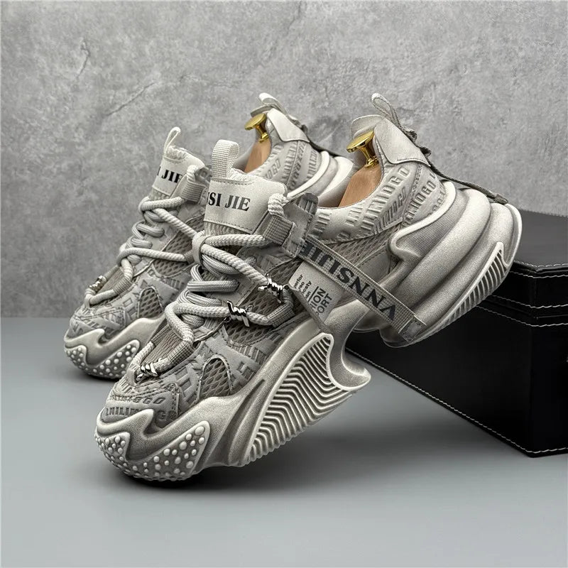 New Fashion Brand Designer Whtie Thick Bottom Casual Board Shoes for Men Flats Loafers Sports Walking Sneakers Zapatos Hombre