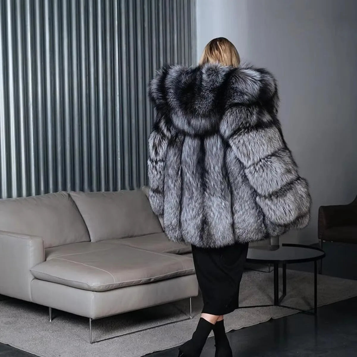 Fur Coat – Turn-Down Collar – Long Silhouette – Brown | KIMLUD