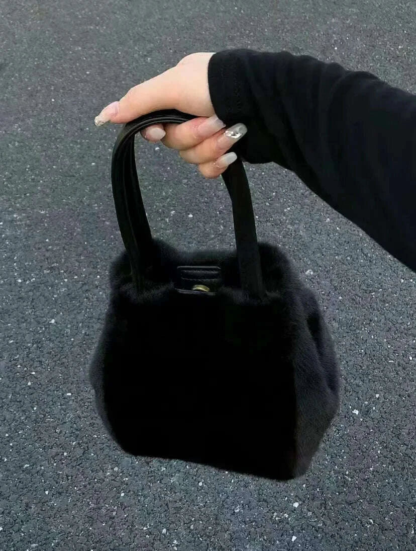 2025-new-khaki-plush-bag-hand-held-bucket-bag-womens-korean-style-commuting-small-bag-fashionable-and-versatile-fur-shoulder-bakimludkimlud-35556383