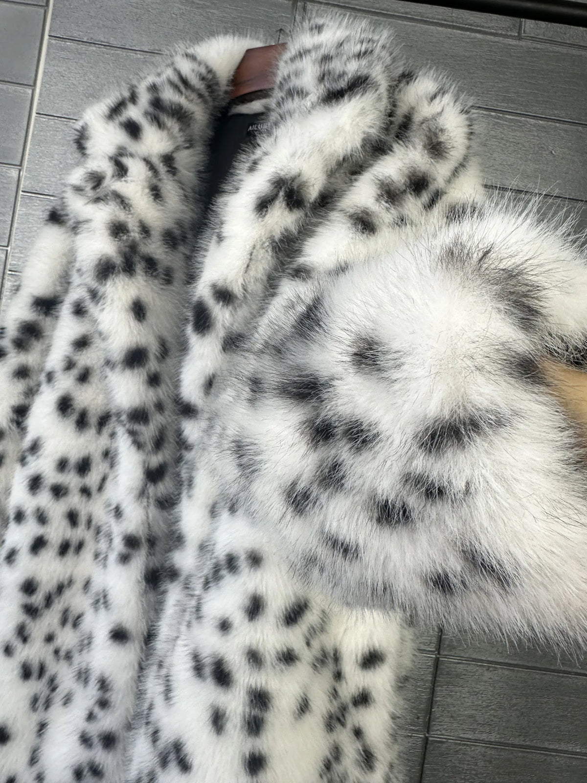 Coat – Leopard Print Faux Fox Fur – Winter Long Style – White | KIMLUD