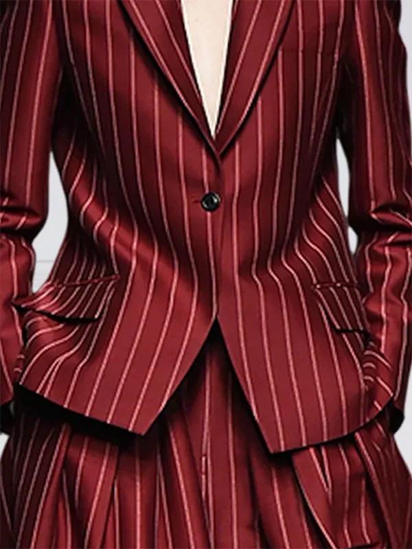 Two-Piece Striped Blazer and Wide-Leg Pant Suit – Blended | KIMLUD