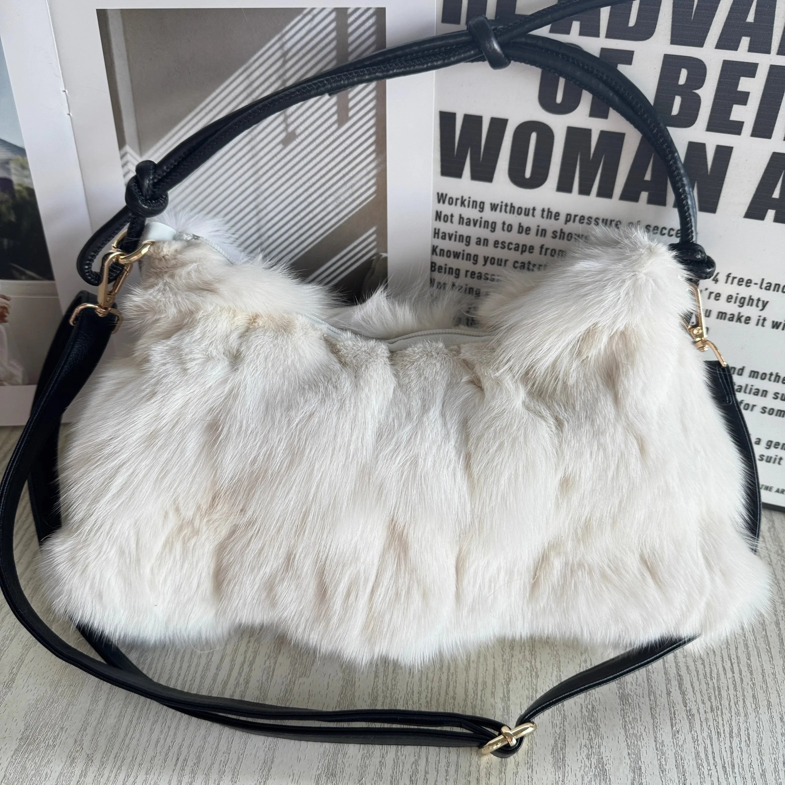 Winter Fox Fur Bag Women's  Bag Fashion  Handbag Ladies Bags Purses Women Shoulder Bag Real Silver Fox Fur Messenger Bags
