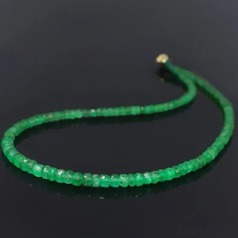 Beaded Necklace – 2-4mm Round Faceted – Beryl Beads – Emerald | KIMLUD