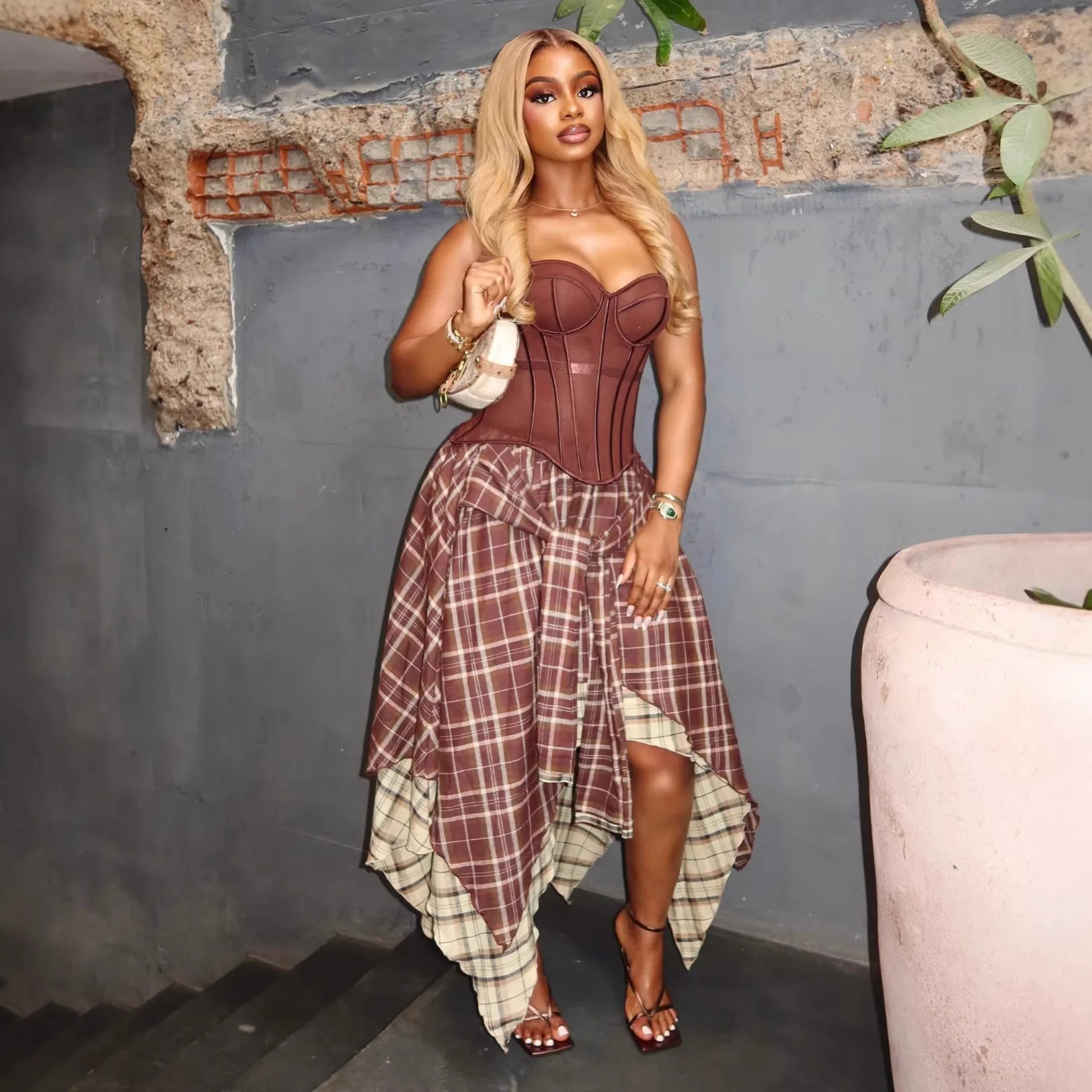 Retro Plaid Skirt High Waist Irregular Hem — Black | KIMLUD