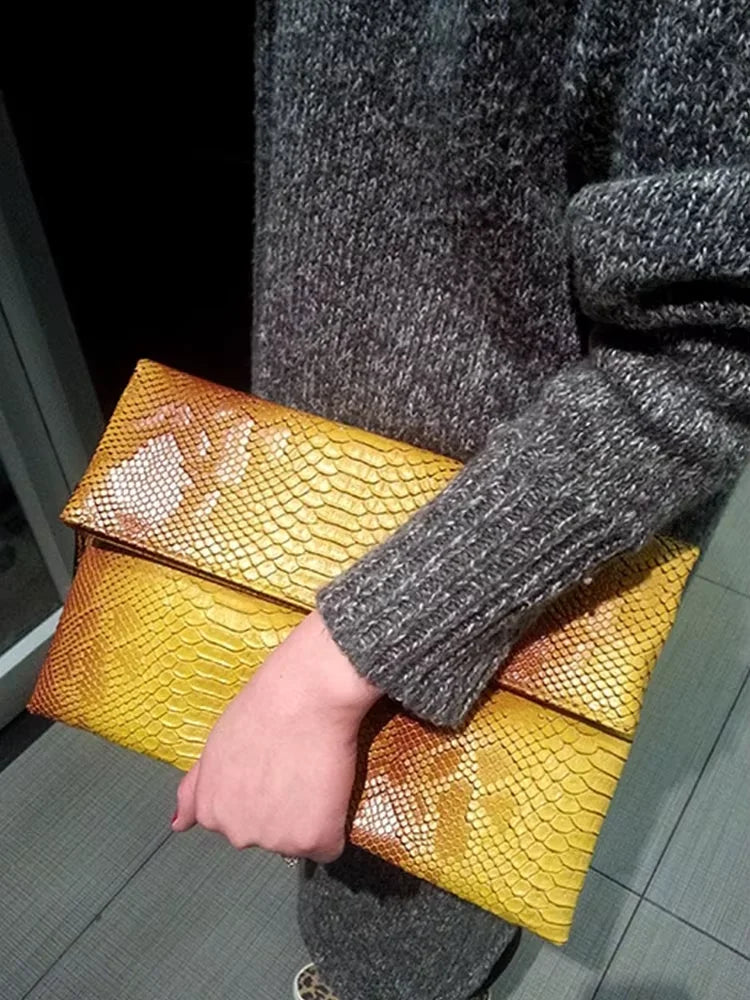 Snake Embossed Leather Clutch Bag — Black | KIMLUD