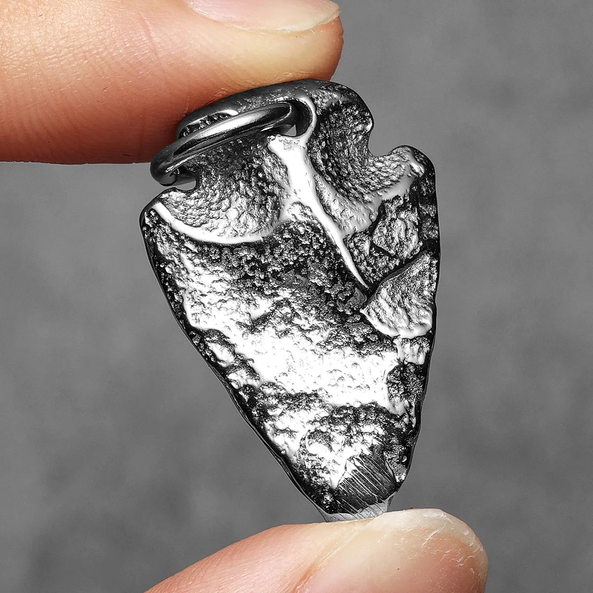 Meteorite Spearhead Men Necklaces With Pendant Stainless Steel Jewelry For Male Women Punk Hip Hop Accessories Gifts Wholesale
