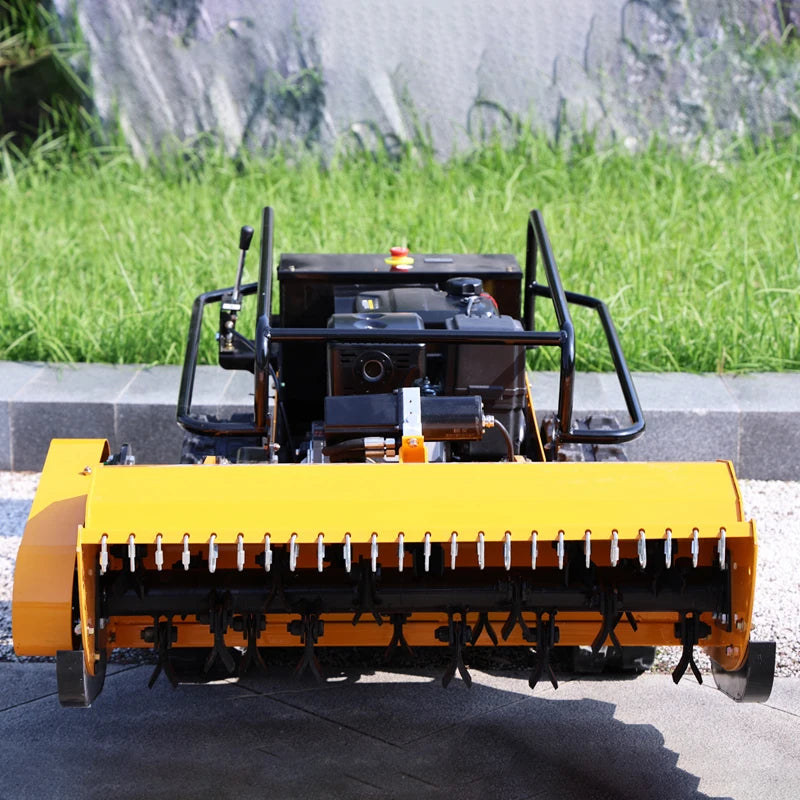 Robotic Lawn Mower – Remote Controlled – Four-Stroke Gas Engine | KIMLUD