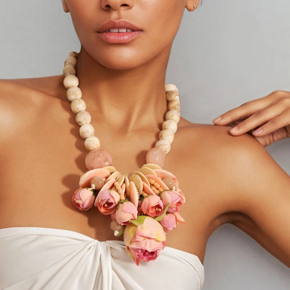 Statement Elegant Acrylic Floral Necklace — Gold | KIMLUD