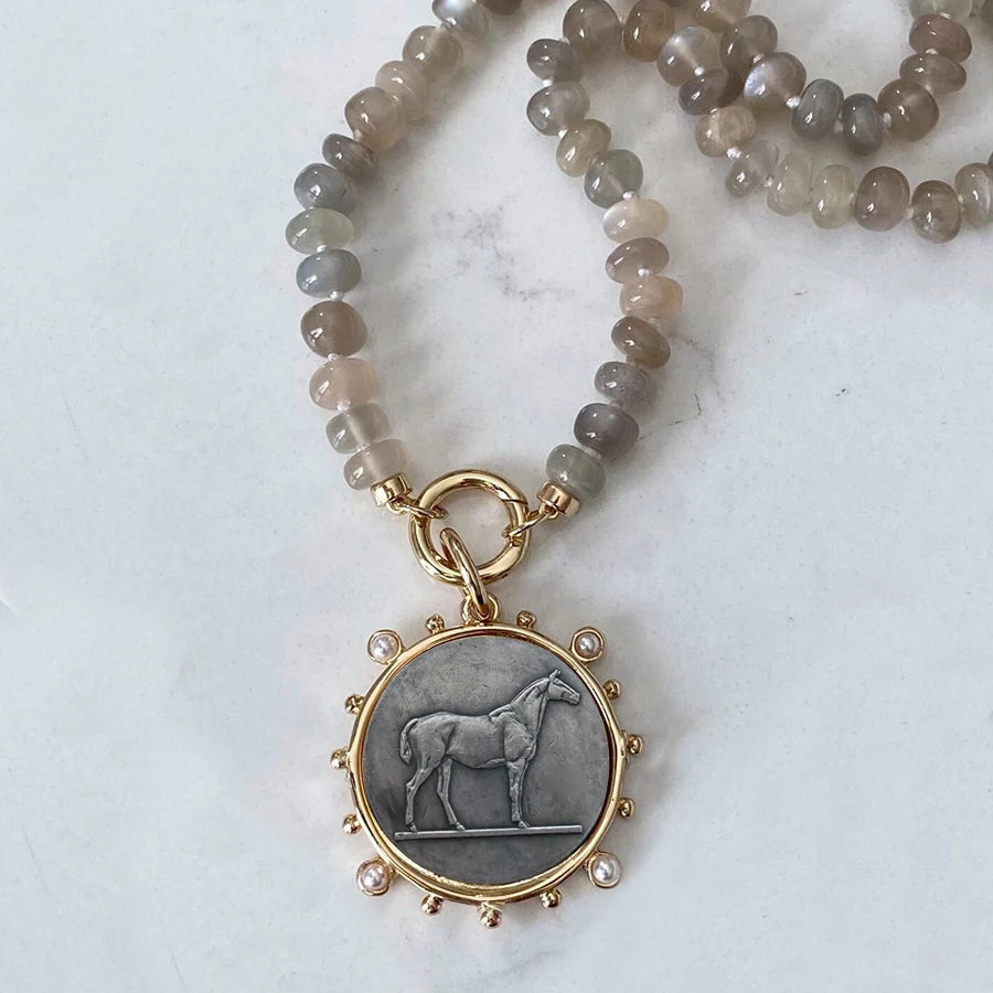 Malachite Two-Tone Horse Coin Necklace — Green | KIMLUD