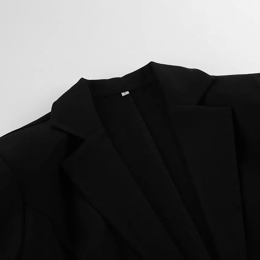 2025 Autumn and Winter New Fashion Black Small Suit Solid Jacket Design Sense Lace Splicing Commuting Long Sleeved Top Coat