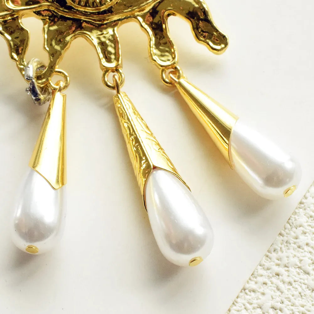 Gold-Plated Metal Alloy Eyes Dangle Earrings — Gold | KIMLUD