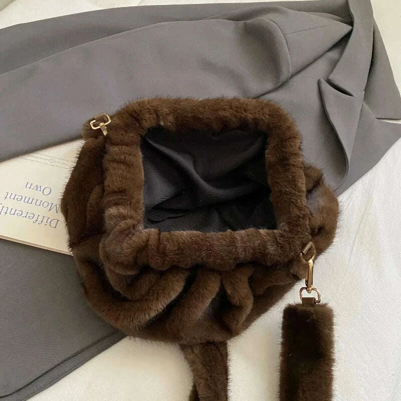 fashionable-wrinkled-cloud-bag-soft-faux-fur-small-shoulder-bags-for-women-2026-winter-trend-korean-plush-handbags-crossbody-bagkimludkimlud-35556859