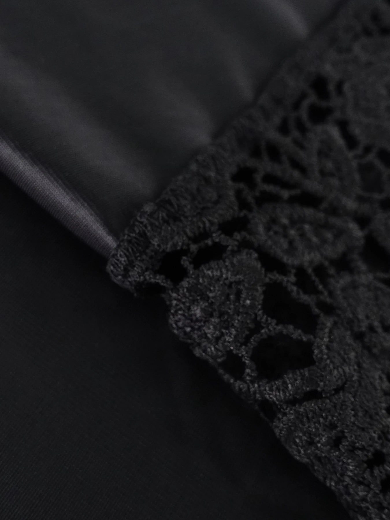 Velvet Maxi Dresses With Bow Waist Lace Patchwork — Black | KIMLUD