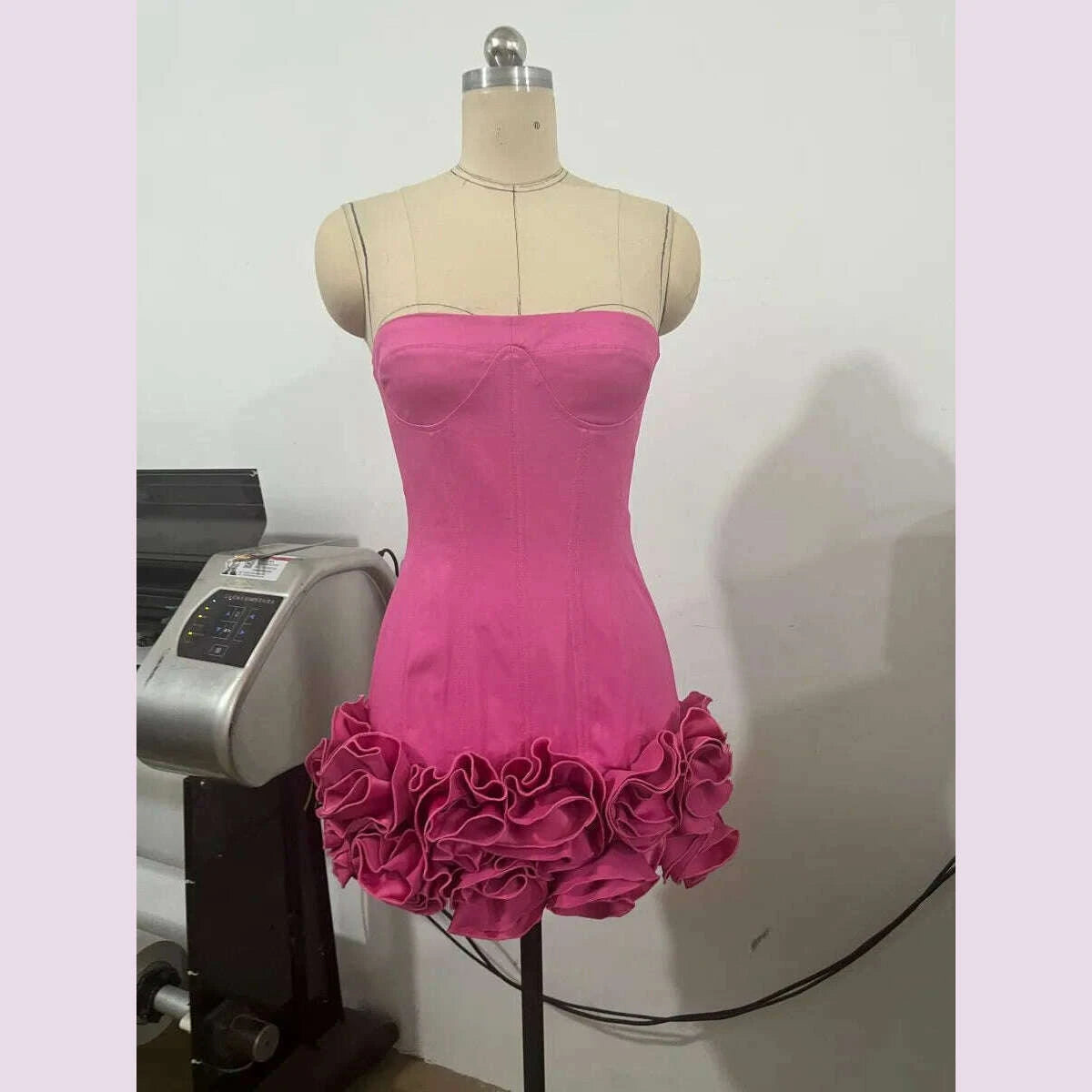 vc-christmas-dress-strapless-backless-red-structured-floral-embellished-mini-length-bodycon-celebrity-party-cocktail-dresskimlud-womens-fashion-34620045