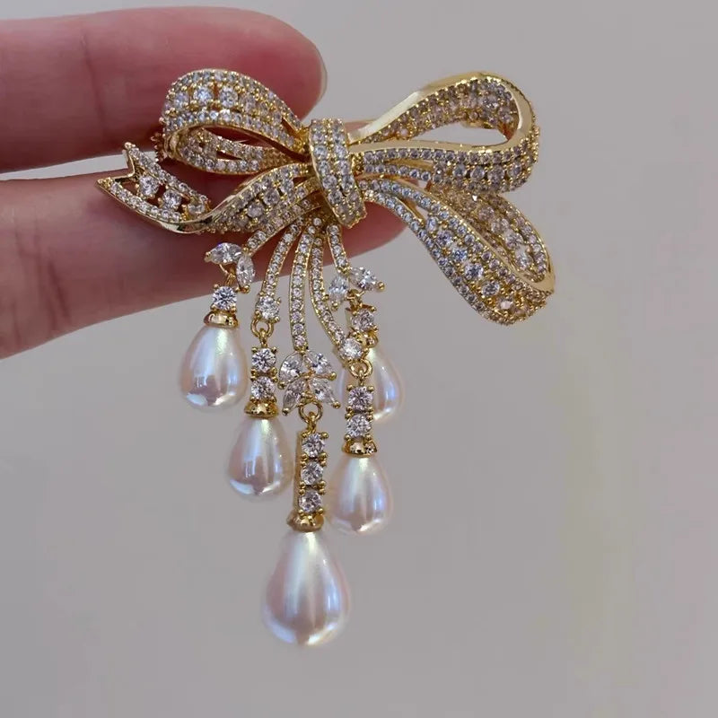 Zircon Pearl Bowknot Tassel Brooch — Crystal | KIMLUD