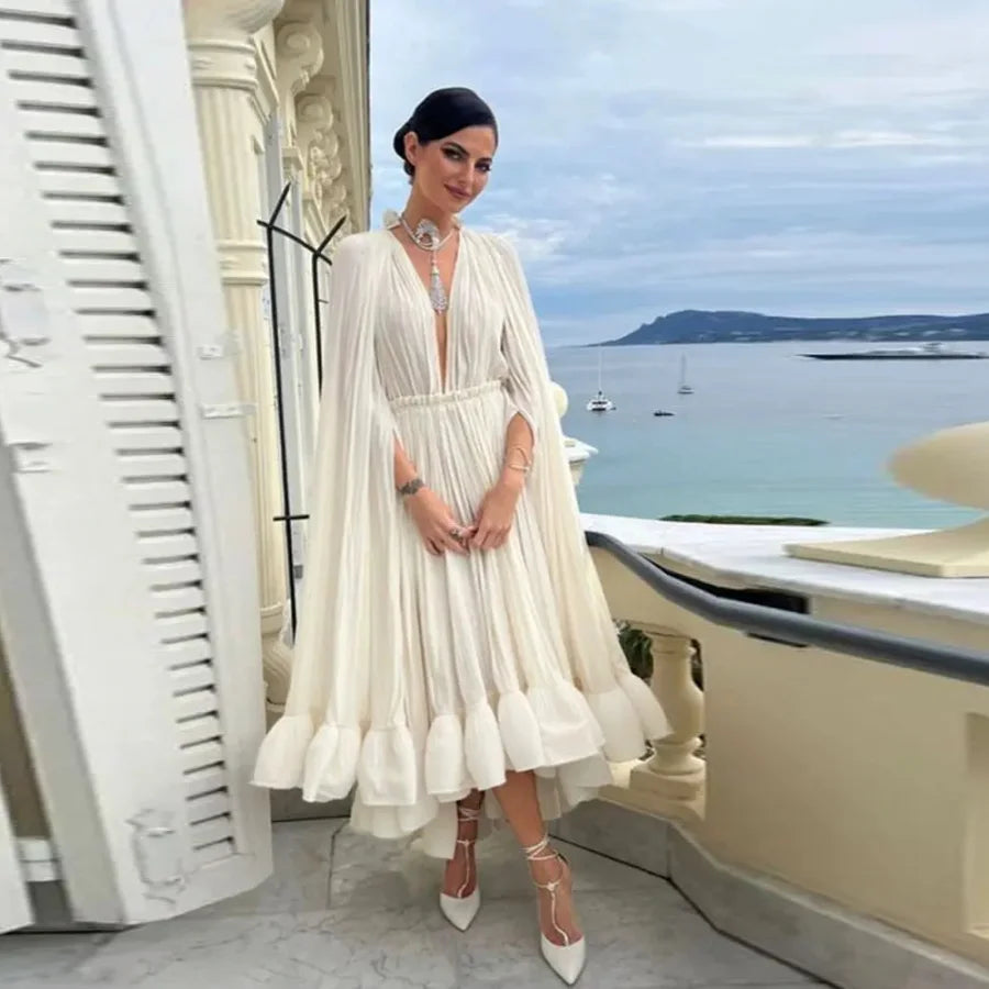 Dubai Ruffles Prom Gowns Ivory Party Dresses Deep V Neckline Tulle Long Elegant Women Dress Cloak Sleeves Draped Formal Dresses