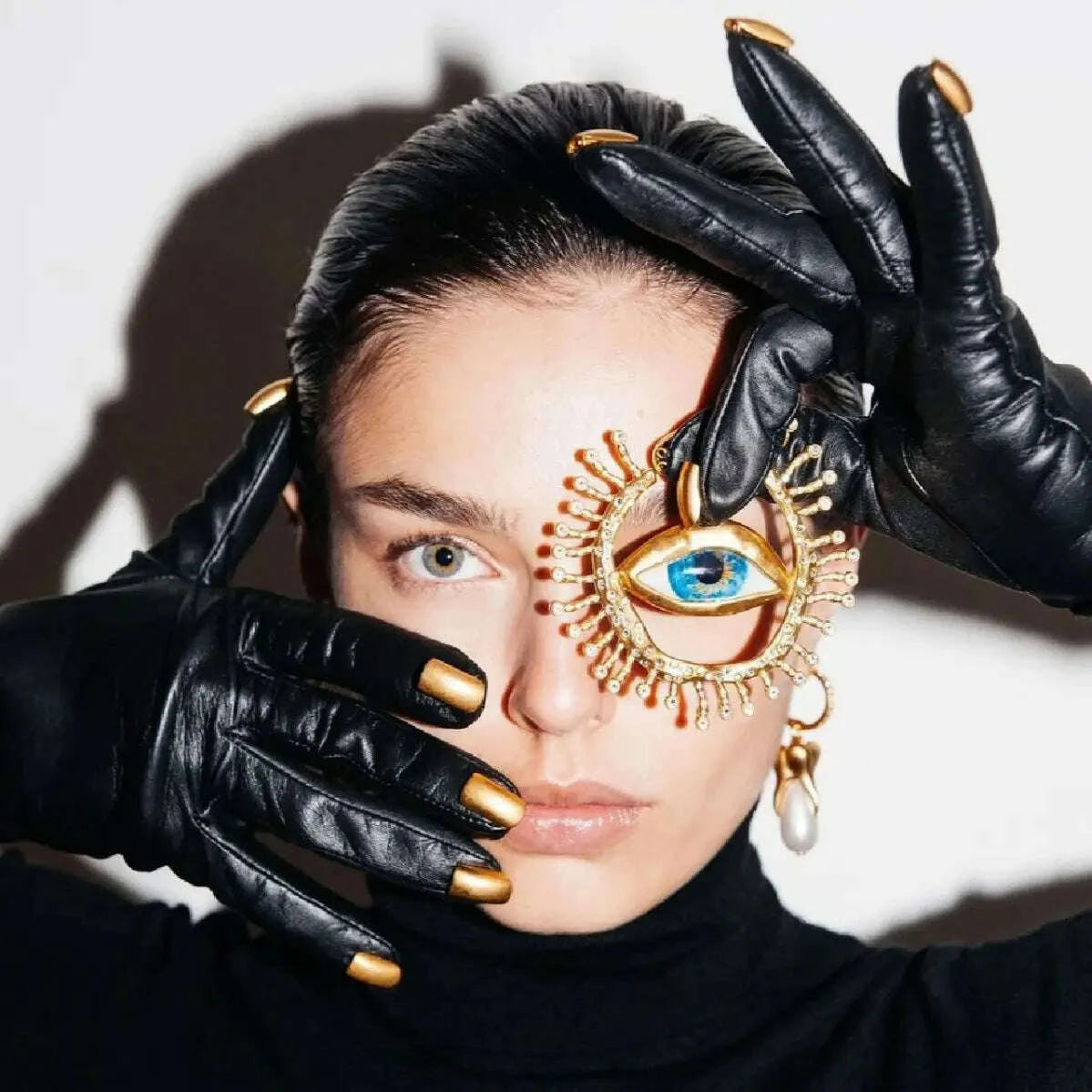 big-blue-eye-round-brooches-women-unisex-new-design-charming-eyes-party-office-brooch-pin-giftskimlud-womens-clothes-35082460